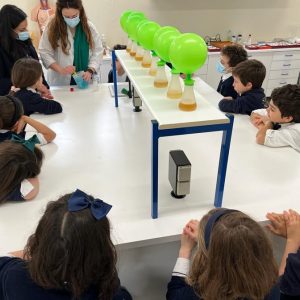St. Pauls School comemora a Semana das Ciências
